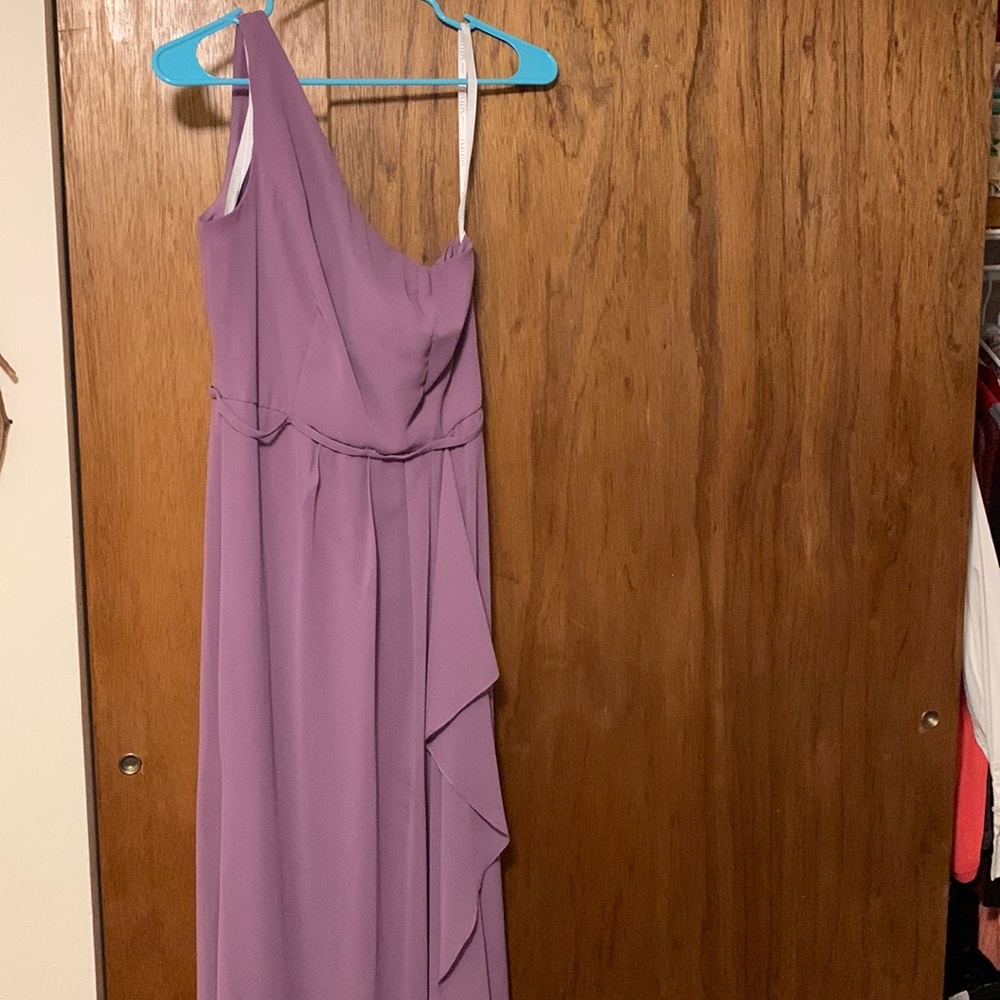 Lavender Bridesmaid’s Dress
